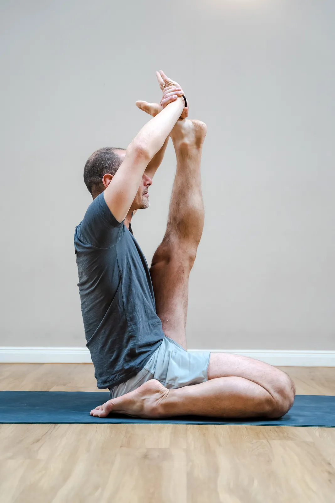 Yoga Fotografie im Timo Wahl Yoga Studio
