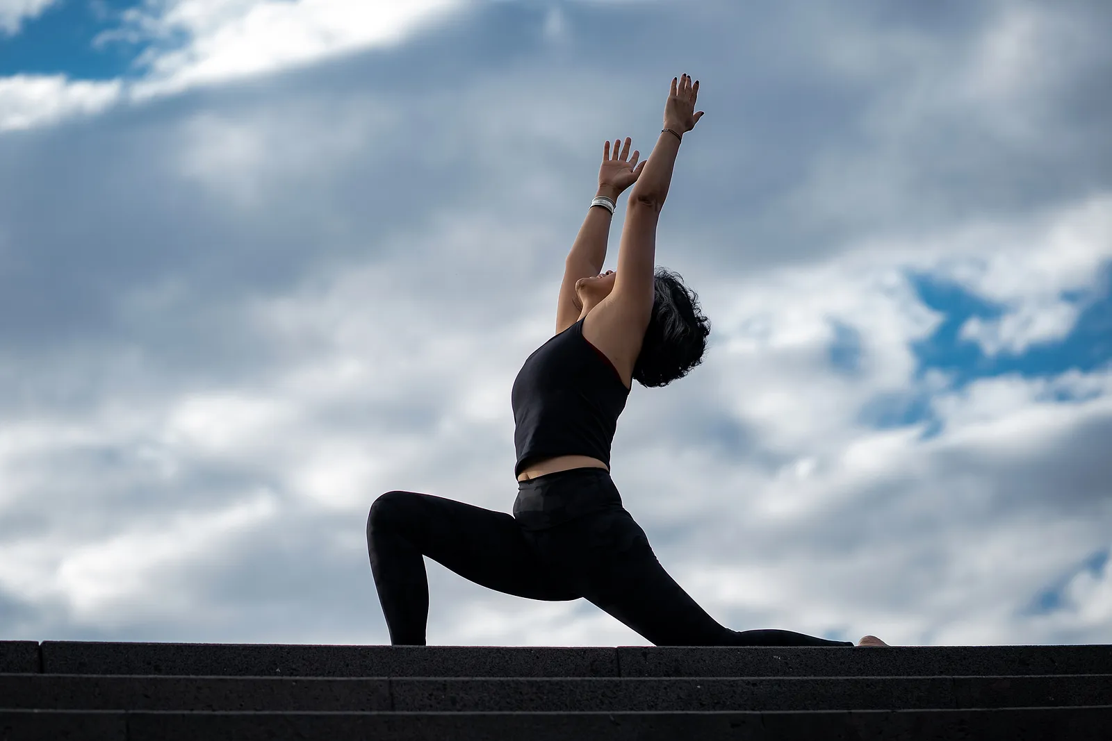 Urbanes Yoga Fotoshooting Frankfurt