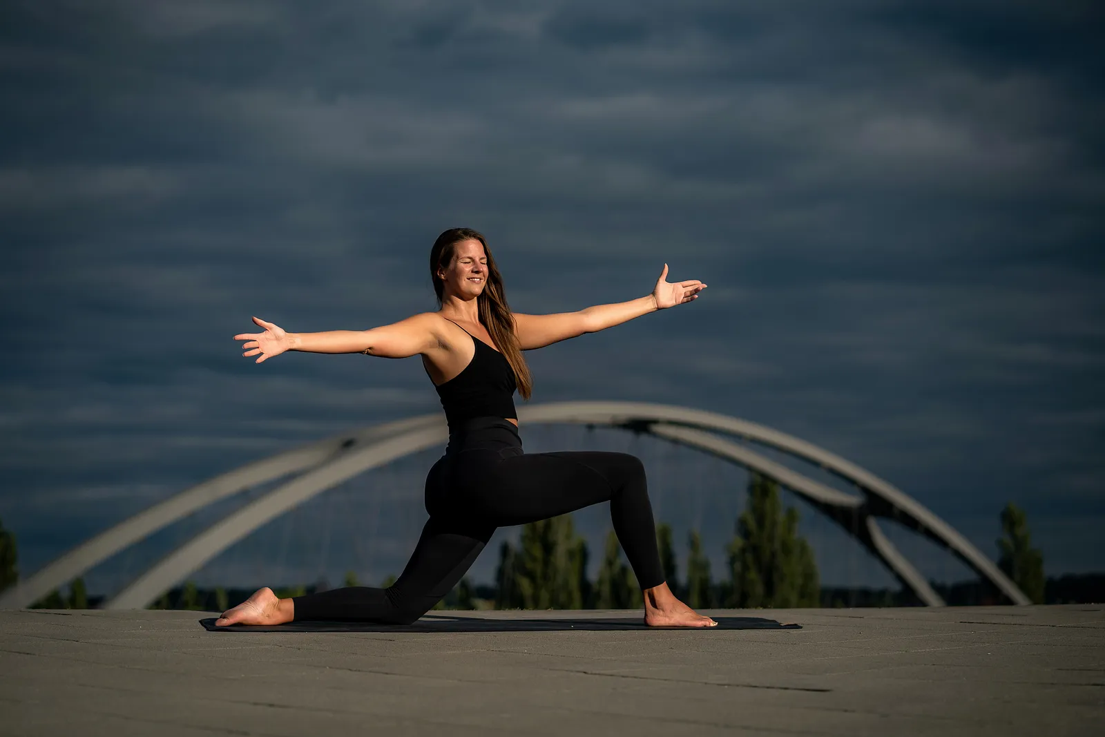 Urbanes Yoga Fotoshooting Frankfurt